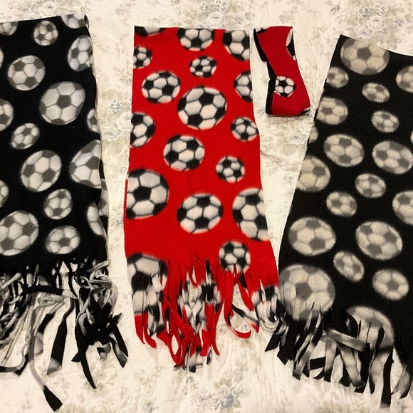 SOCCER Ball Print Fleece Scarf Bundle of 3 Red Black White Headband - Picture 1 of 7